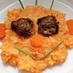 Möhren durch die Kartoffeln, Kartoffelmöhrenpüree, Kartoffelpüree, Möhrenpüree, Stampfkartoffel, Kartoffelstampf, Hackbällchen