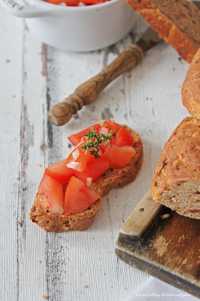 Brotzopf, Brot, Quark-Öl-Teig, selbstgebackenes Brot, Tomate, Tomatenbrot, Rezept, Backen, 