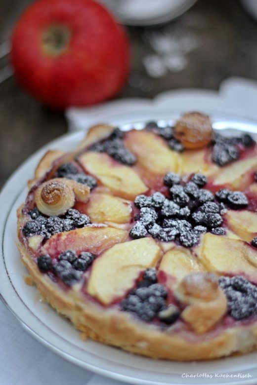 Heidelbeer Apfel Tarte - Charlottas Küchentisch