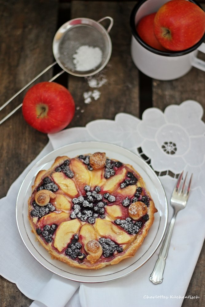 Heidelbeer Apfel Tarte, Blätterteig, Blätterteigtarte, Äpfel, Heidelbeeren, Tarte, Dessert, Kuchen, schnelles Dessert