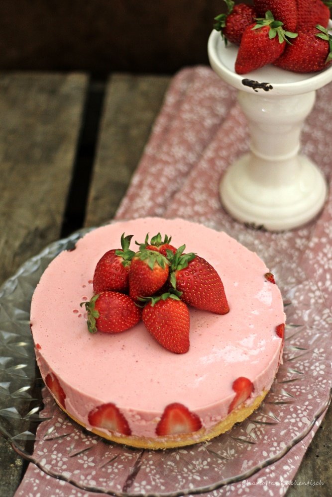 erdbeerkuchen - Charlottas Küchentisch