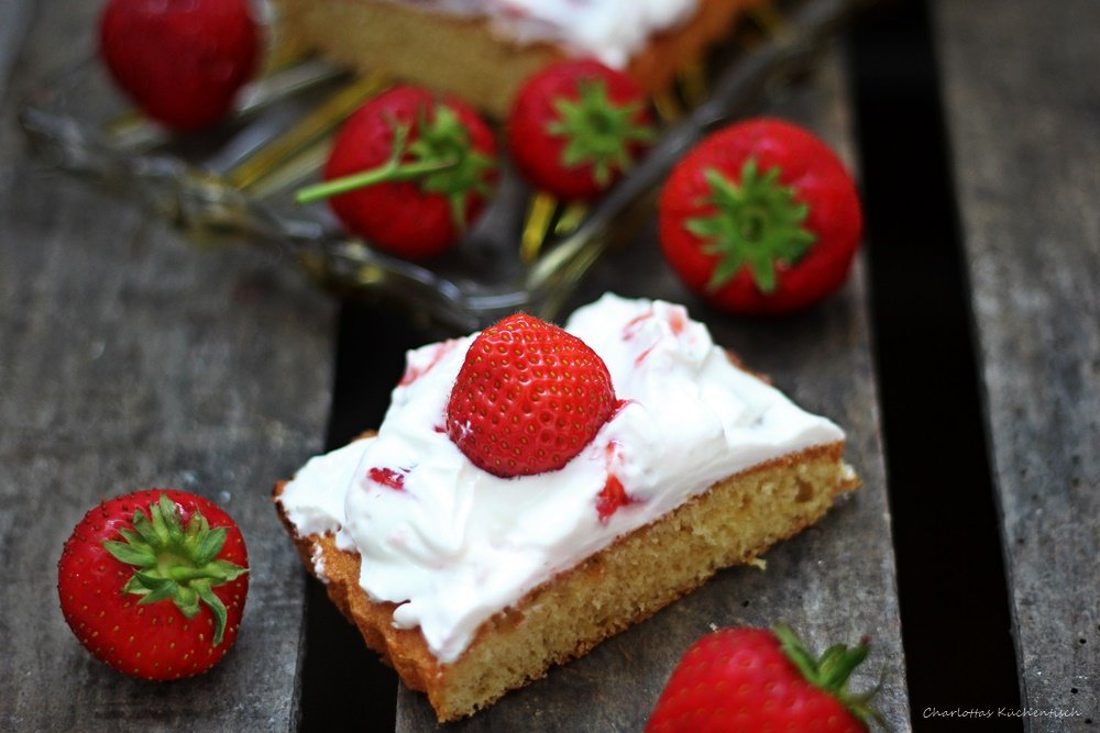 Erdbeer Quark Kuchen, Erdbeeren, schneller Kuchen, Quarkspeise