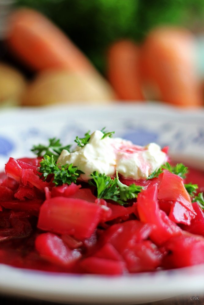 Borschtschsuppe, Suppe, Eintopf, Winterküche, herzhaft, Rote Beete