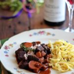 Rehgulasch, Wild, Rotwein, Weingut