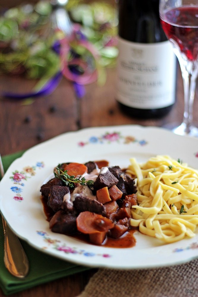 Rehgulasch, Wild, Rotwein, Weingut