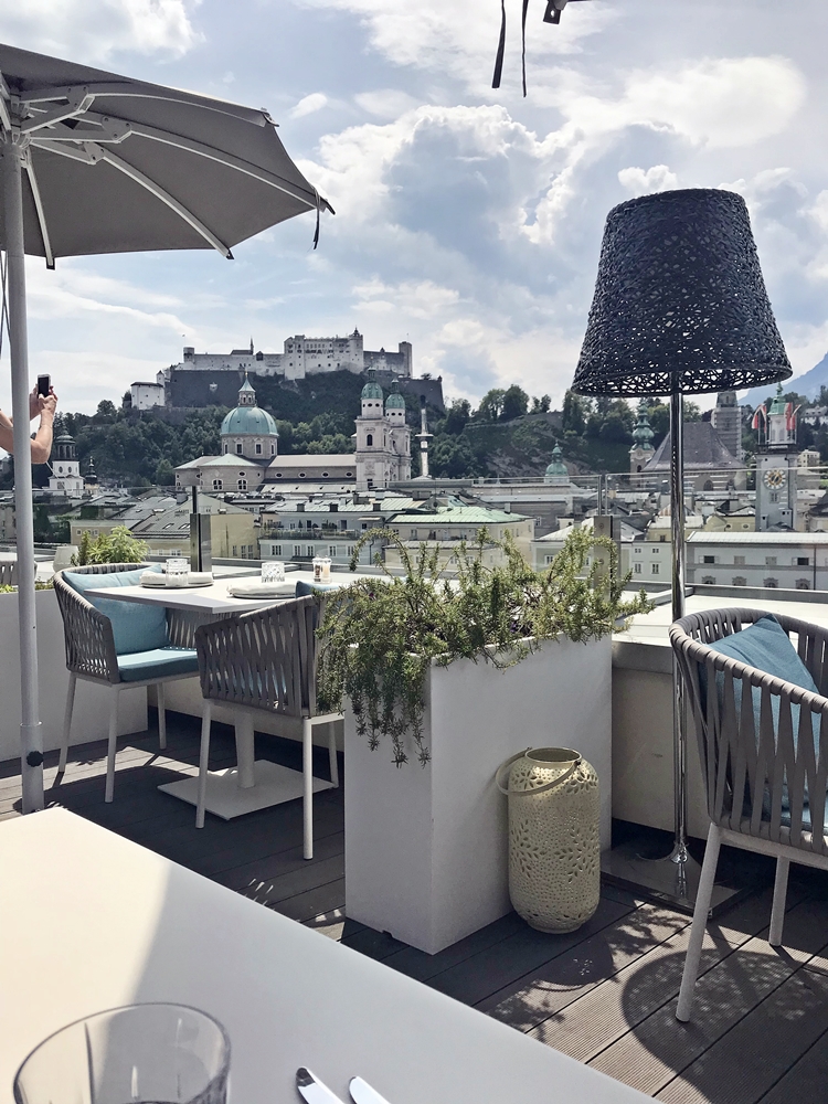 Galerie Seven Senses Ausblick - Charlottas Küchentisch