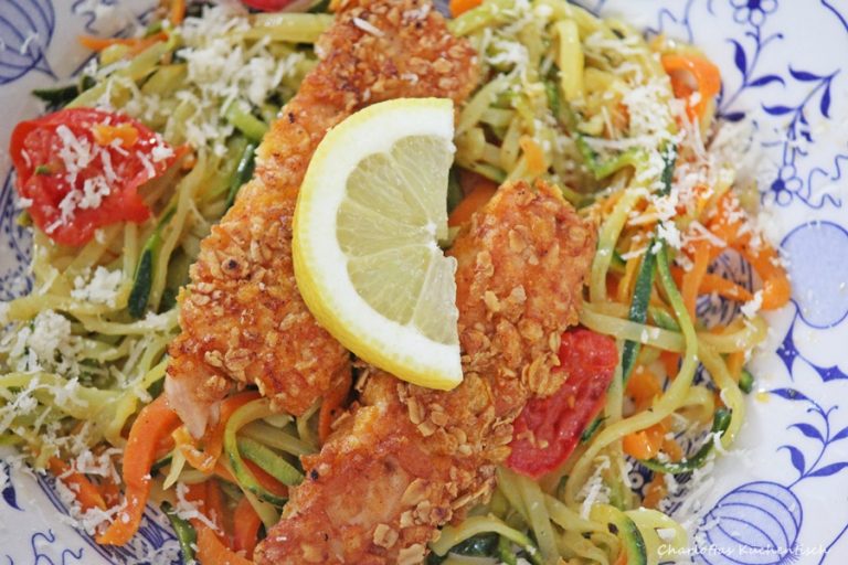 Lachsstäbchen mit Gemüsespaghetti - Charlottas Küchentisch